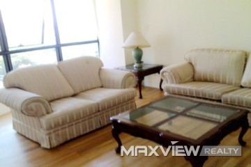 Huashan Garden   |   华山花园 3bedroom 131sqm ¥19,000 CNA00244