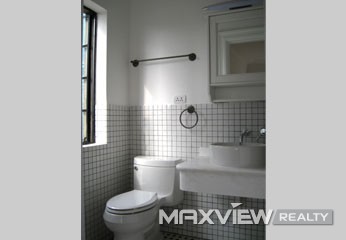 Old Apt on Nanjing W. Road 2bedroom 150sqm ¥28,000 L01454