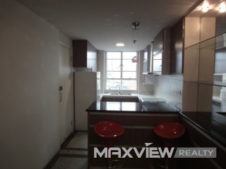 Old Apt. on Fenyang Road 2bedroom 165sqm ¥22,000 L01440