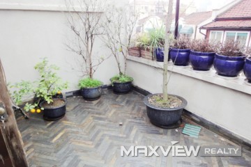 Old Lane House on Yuyuan Road 4bedroom 280sqm ¥55,000 L00857