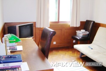 Old Apartment on Changshu Road 2bedroom 140sqm ¥30,000 SH000246