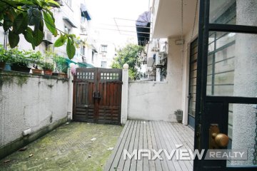 Old Lane House on Jianguo W. Road 4bedroom 300sqm ¥65,000 L00357