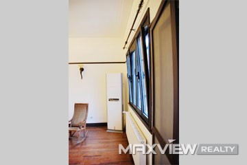 Old Apartment on Huaihai M. Road 2bedroom 160sqm ¥26,000 SH000331