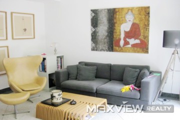 Old Lane House on Huaihai W. Road 4bedroom 200sqm ¥50,000 L01421