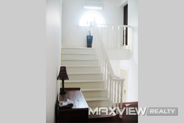 Old Lane House on Jianguo W. Road 2bedroom 130sqm ¥25,000 L00885