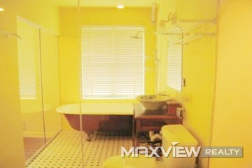 Old Lane House on Xiangyang S. Road 3bedroom 137sqm ¥25,000 L01374