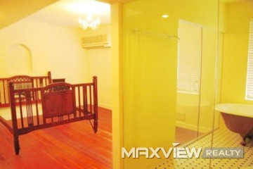 Old Lane House on Xiangyang S. Road 3bedroom 137sqm ¥25,000 L01374