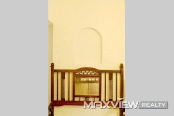 Old Lane House on Xiangyang S. Road 3bedroom 137sqm ¥25,000 L01374