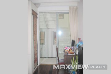 Old Lane House on Shanxi N. Road 3bedroom 160sqm ¥25,000 L00884