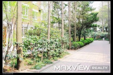 Old Lane House on Xinhua Road 8bedroom 346sqm ¥33,000 L00775