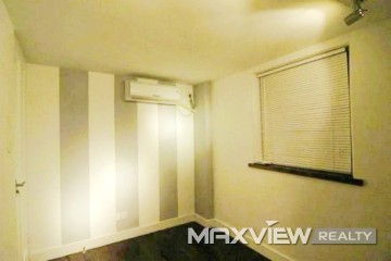 Old Lane House on Wulumuqi Road 2bedroom 125sqm ¥23,000 SH000826