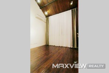 Old Lane House on Wulumuqi Road 2bedroom 125sqm ¥23,000 SH000826