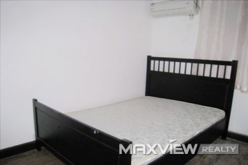 Old Lane House on Xiangyang S. Road 4bedroom 200sqm ¥20,000 L00730