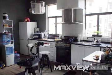 Old Apartment on Huaihai M. Road 1bedroom 70sqm ¥18,000 SH000993