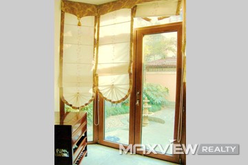 Old Lane House on Nanjing W. Road  1bedroom 130sqm ¥23,000 SH001316