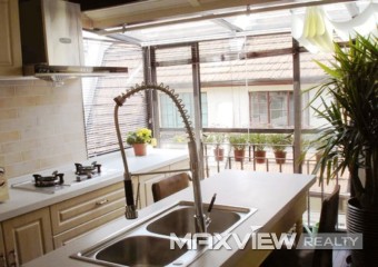 Old Lane House on  Chongqing S. Road 1bedroom 75sqm ¥18,000 SH000620