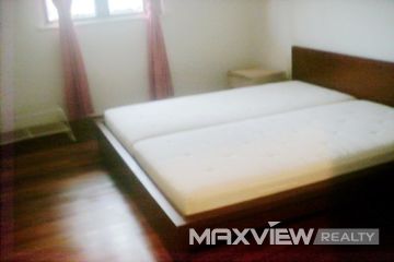 Old Apartment on Hunan Road 2bedroom 100sqm ¥19,000 L01225