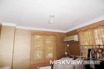 Old Lane House on Yan'an M. Road 3bedroom 200sqm ¥22,000 L00719