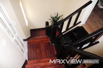 Old Lane House on Yan'an M. Road 3bedroom 200sqm ¥22,000 L00719