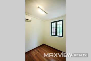 Old Lane House on Wulumuqi Road 3bedroom 130sqm ¥25,000 SH001241