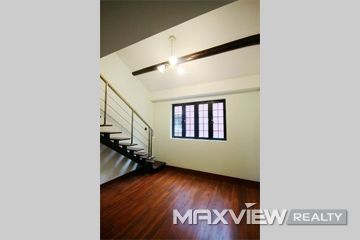 Old Lane House on Wulumuqi Road 3bedroom 130sqm ¥30,000 SH001242