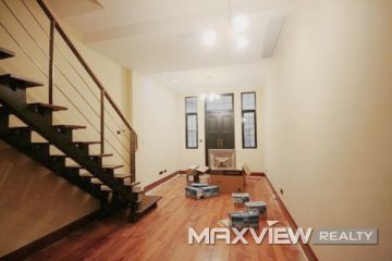 Old Lane House on Wulumuqi Road 3bedroom 130sqm ¥30,000 SH001242