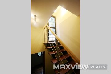 Old Lane House on Wulumuqi Road 3bedroom 130sqm ¥30,000 SH001242