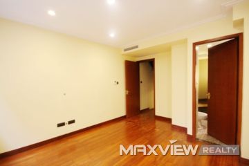 Old Lane House on Wulumuqi Road 3bedroom 130sqm ¥30,000 SH001242