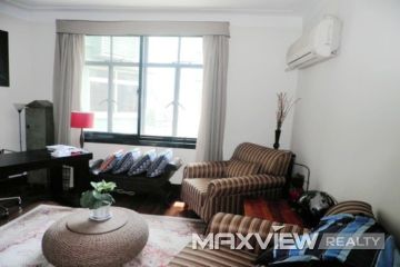 Old Apartment on Hengshan Road 2bedroom 107sqm ¥18,000 L00376