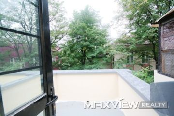 Old Lane House on Wulumuqi Road 3bedroom 130sqm ¥30,000 SH001242