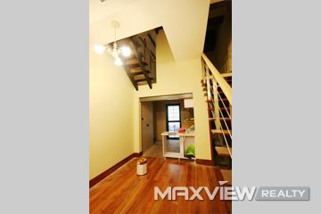 Old Lane House on Wulumuqi Road 3bedroom 130sqm ¥30,000 SH001242