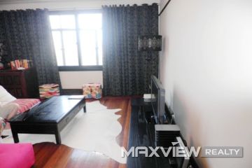 Old Apartment on Hengshan Road 2bedroom 107sqm ¥18,000 L00376
