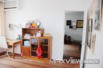 Old Apartment on Wuyuan Road 2bedroom 140sqm ¥18,000 SH000789