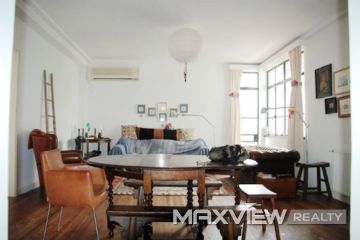 Old Apartment on Wuyuan Road 2bedroom 140sqm ¥18,000 SH000789