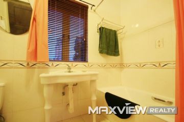 Old Lane House on Wulumuqi Road 2bedroom 105sqm ¥19,000 SH001832