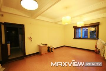 Old Lane House on Wulumuqi Road 2bedroom 105sqm ¥19,000 SH001832