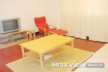 Old Lane House on Wulumuqi S. Road 1bedroom 100sqm ¥15,800 SH000746