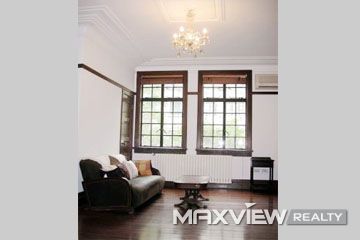 Old Apartment on Nanjing W. Road 2bedroom 134sqm ¥22,000 L00363