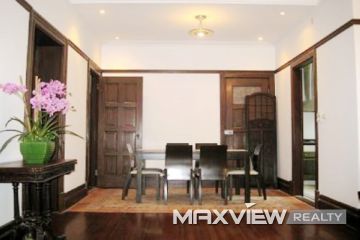 Old Apartment on Nanjing W. Road 2bedroom 134sqm ¥22,000 L00363