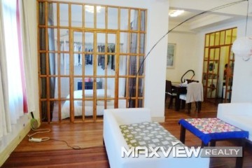 Old Apartment on Fuzhou Road near The Bund 1bedroom 110sqm ¥17,000 SH002729