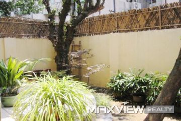 Old Lane House on Jianguo W. Road 1bedroom 100sqm ¥18,000 L00050