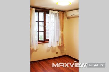 Old Lane House on Nanjing W. Road 3bedroom 160sqm ¥25,000 L01331