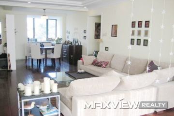 Old Apartment on Hengshan Road 4bedroom 210sqm ¥23,000 SH003791