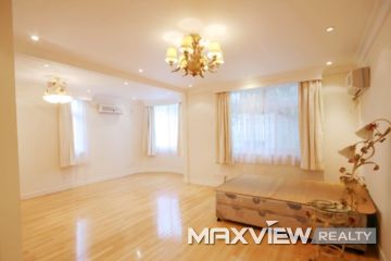 Old Lane House on Nanchang Road 4bedroom 247sqm ¥45,000 L00435