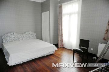 Old Lane House on Yan'an M. Road 4bedroom 200sqm ¥40,000 L00605