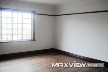 Old Lane House on Shaanxi S. Road 3bedroom 181sqm ¥18,000 SH000027