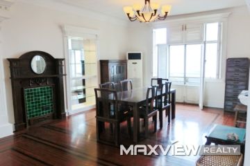 Old Apartment on Hengshan Road 3bedroom 200sqm ¥26,000 SH004427