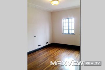 Old Apartment on Huashan Road 3bedroom 150sqm ¥25,000 SH003178