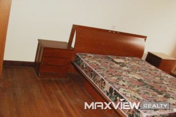 Old Lane House on Wulumuqi N. Road 2bedroom 116sqm ¥23,000 L00726