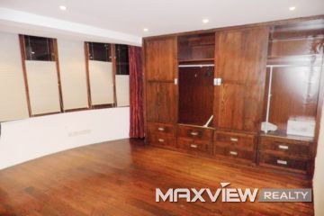 Old Lane House on  Shaanxi N. Road 3bedroom 180sqm ¥30,000 SH002450
